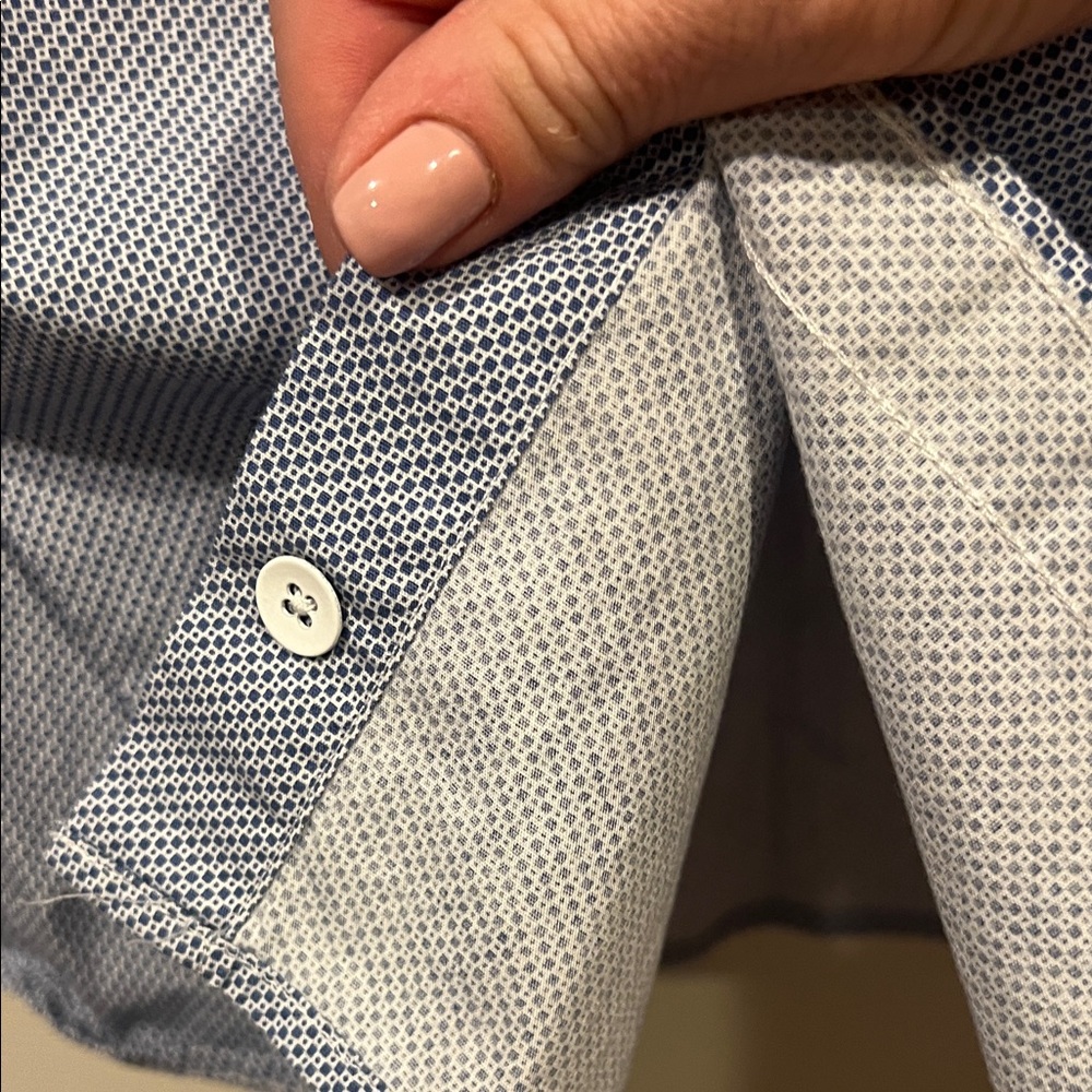 Express Men's Casual Blue Button Down Shirt - Picture 5 of 10